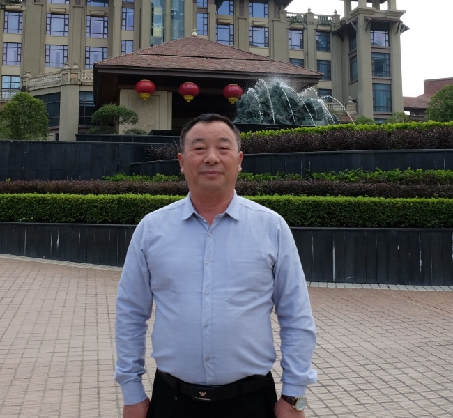 ���Ŵ���